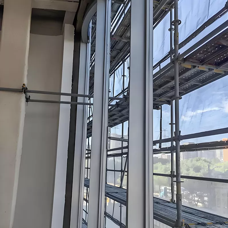 Jemná ocel ve tvaru T